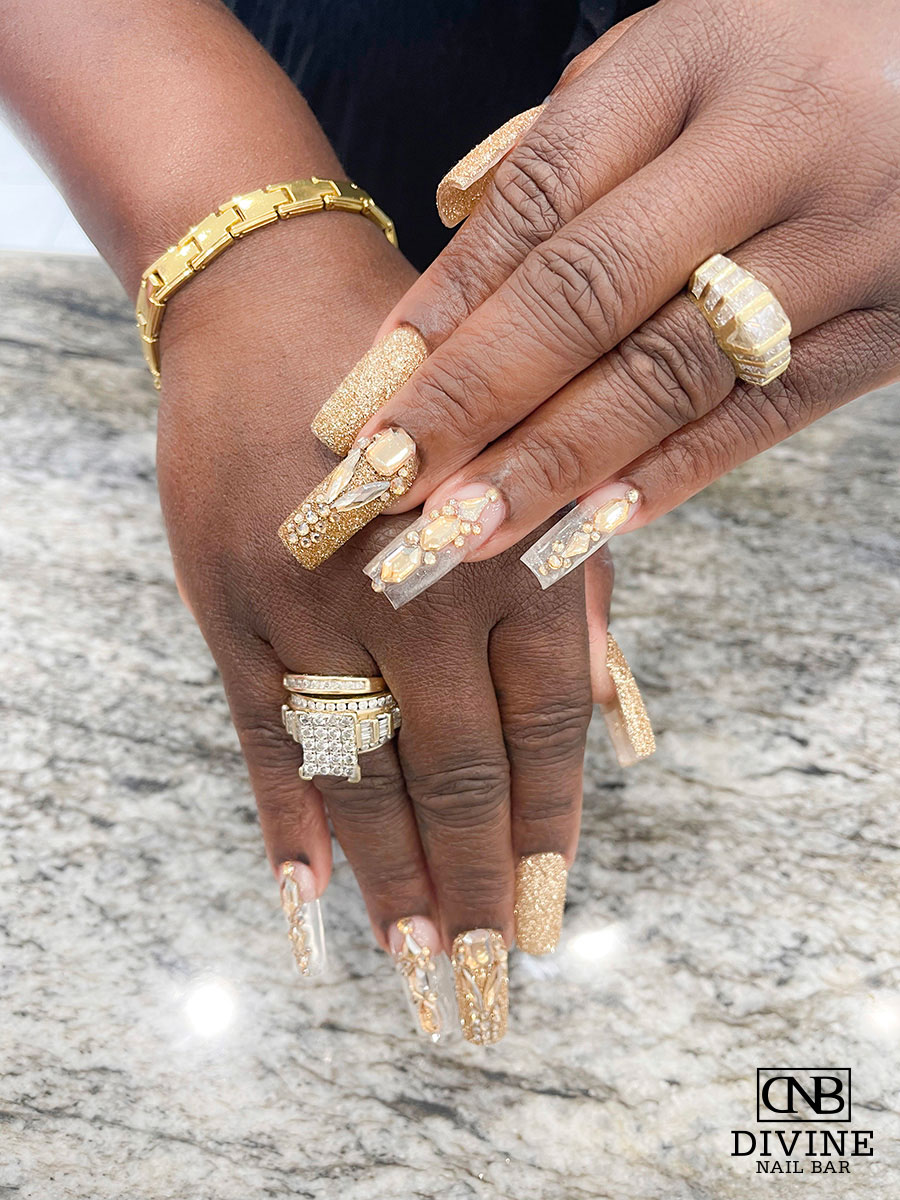 DIVINE NAIL BAR - FRANKFORD RD - DALLAS