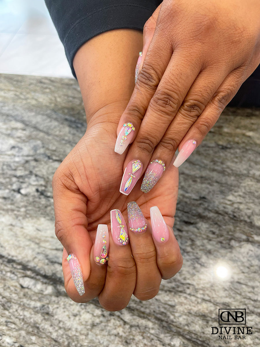 DIVINE NAIL BAR - FRANKFORD RD - DALLAS